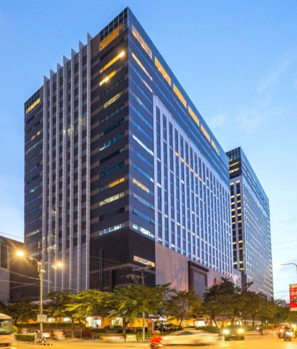 Central Bloc Corporate Center 1 – 6th · Whole Floor Office for Lease | 2,091 sqm